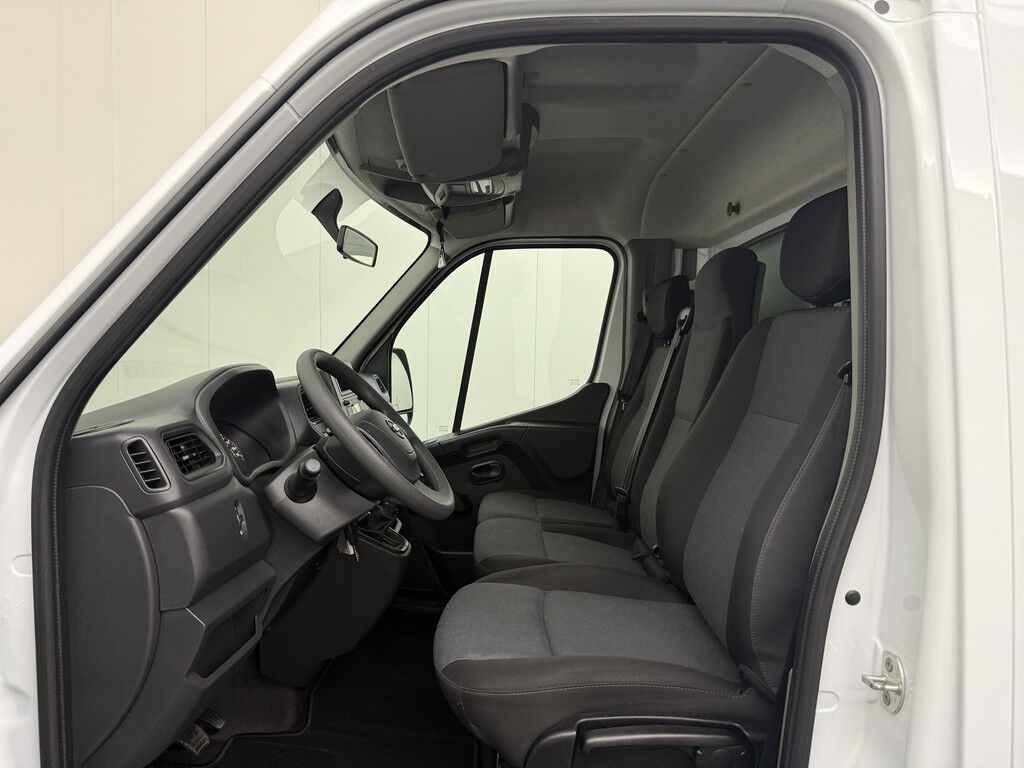 Renault Master 2.3DCI 165PK Dubbellucht Bakwagen+Laadklep | Dakspoiler