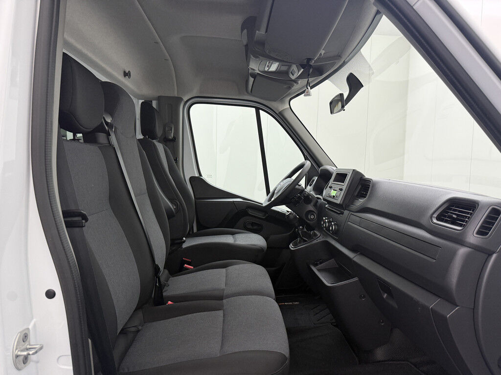 Renault Master 2.3DCI 165PK Dubbellucht Bakwagen+Laadklep | Dakspoiler