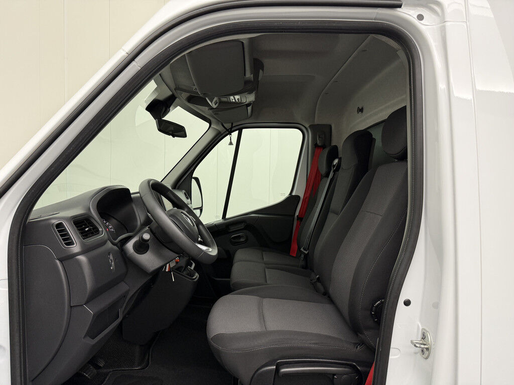 Renault Master 2.3DCi 145PK Bakwagen+Laadklep 2024 | Bomvol !!