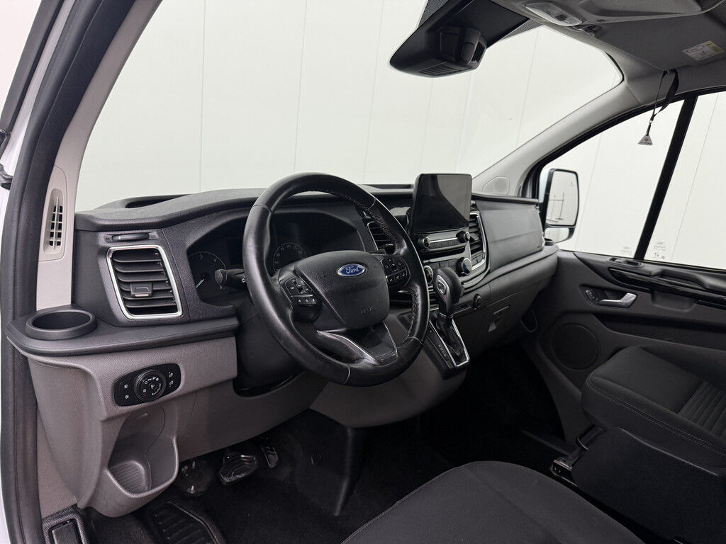 Ford Transit Custom 2.0TDCi 130PK Automaat Limited Dubbele Cabine