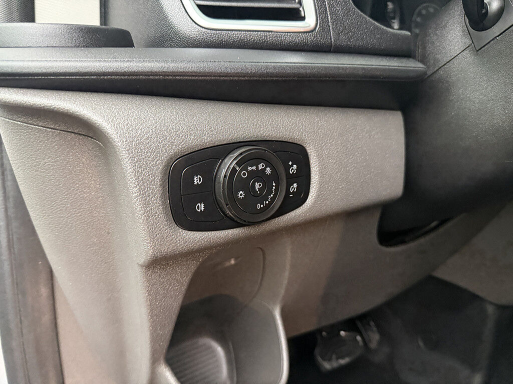 Ford Transit Custom 2.0TDCi 130PK Automaat Limited Dubbele Cabine