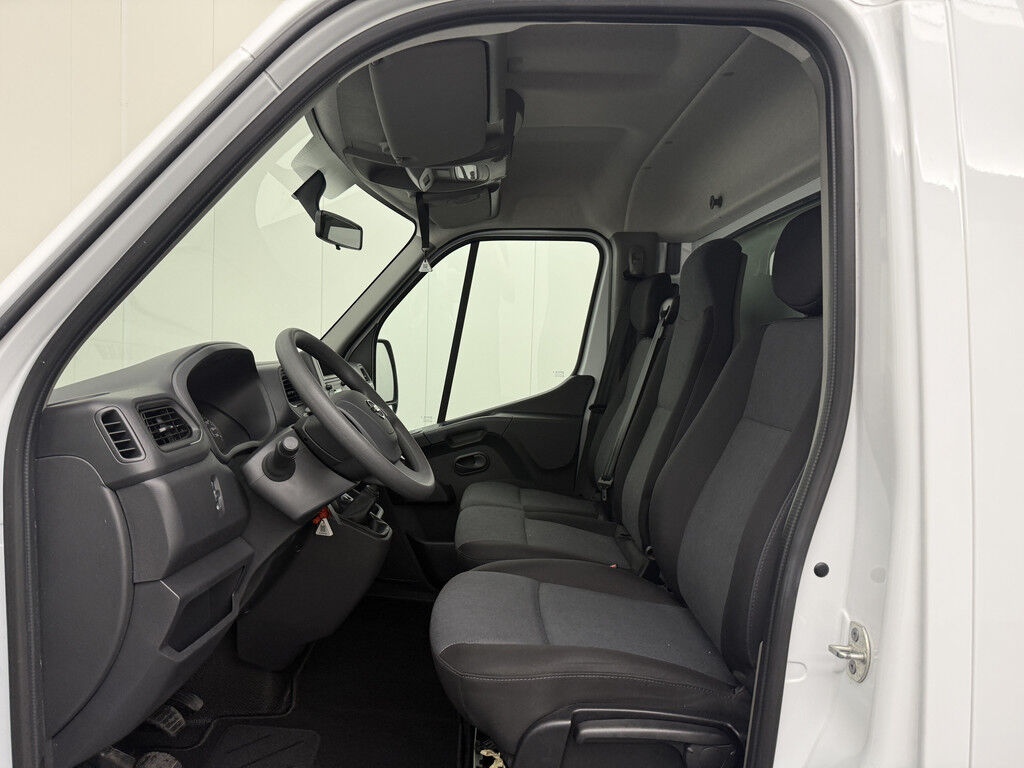 Renault Master 2.3DCI 165PK Dubbellucht Bakwagen+Laadklep