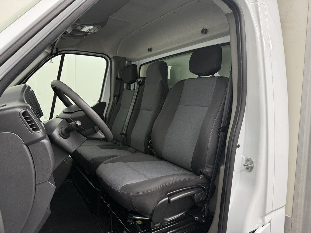 Renault Master 2.3DCI 165PK Dubbellucht Bakwagen+Laadklep