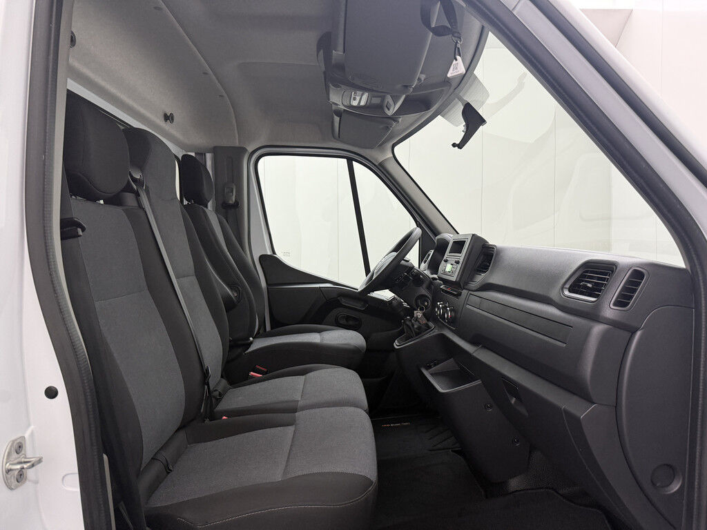 Renault Master 2.3DCI 165PK Dubbellucht Bakwagen+Laadklep