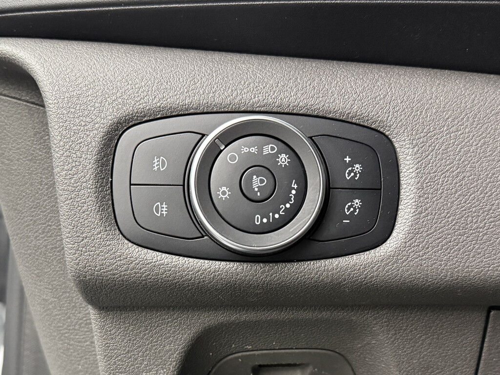 Ford Transit Custom 2.0TDCi 130PK Lang Dubbele Cabine