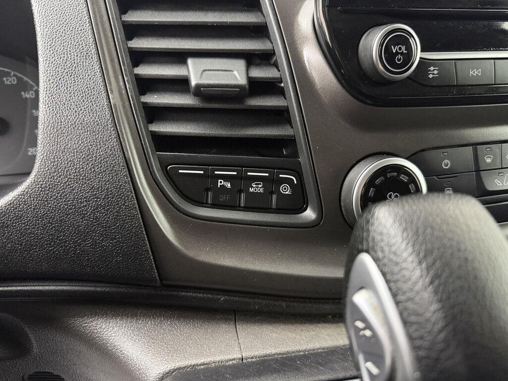 Ford Transit Custom 2.0TDCi 130PK Automaat | Multimedia | Navigatie
