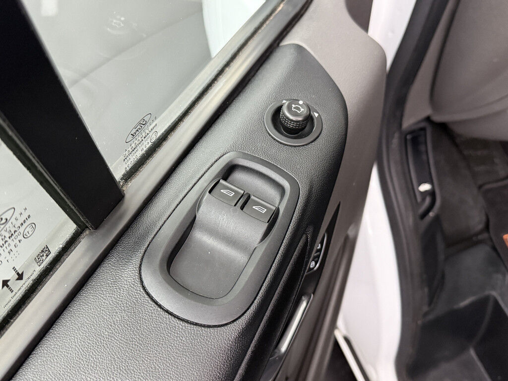 Ford Transit Custom 2.0TDCi 130PK Automaat | Multimedia | Navigatie