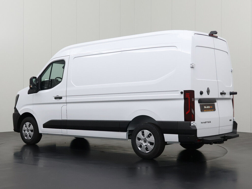 Renault Master E-Tech 87Kwh L2H2 Zeer Compleet !! | Direct Rijden !! | Trekhaak 2500Kg