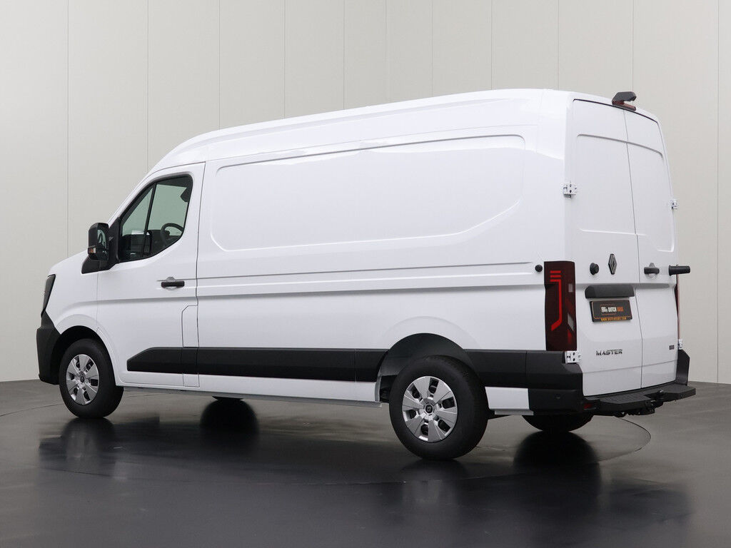 Renault Master E-Tech 87Kwh L2H2 | Zeer Compleet !! | Direct Rijden !!! | 2450Kg Trekhaak
