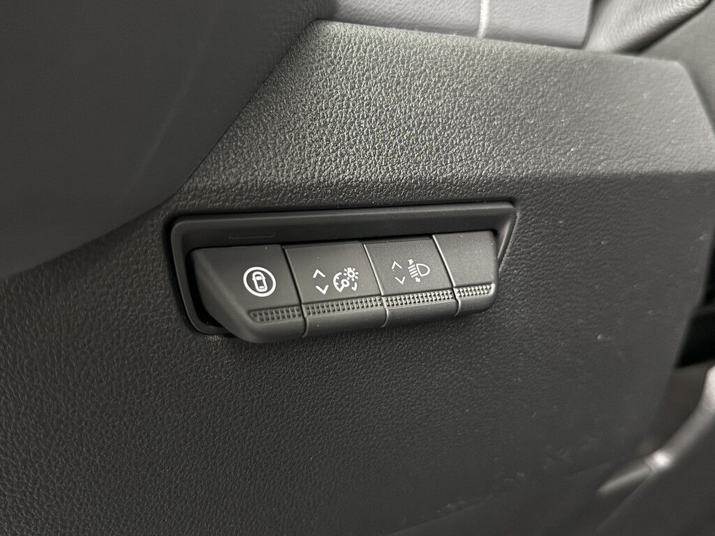 Renault Master E-Tech 87Kwh L2H2 | Zeer Compleet !! | Direct Rijden !!! | 2450Kg Trekhaak