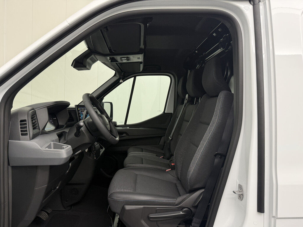 Renault Master E-Tech 87Kwh L2H2 | Zeer Compleet !! | Direct Rijden !!! | 2450Kg Trekhaak