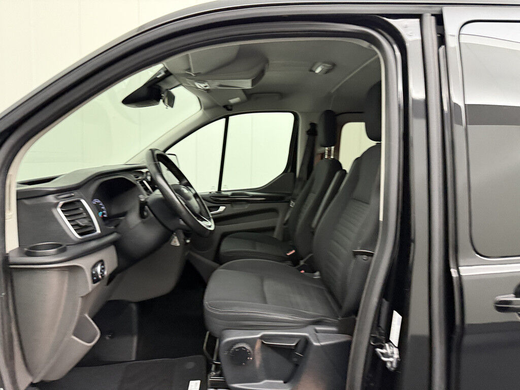 Ford Transit Custom 2.0TDCI 170PK Lang Dubbele Cabine Limited