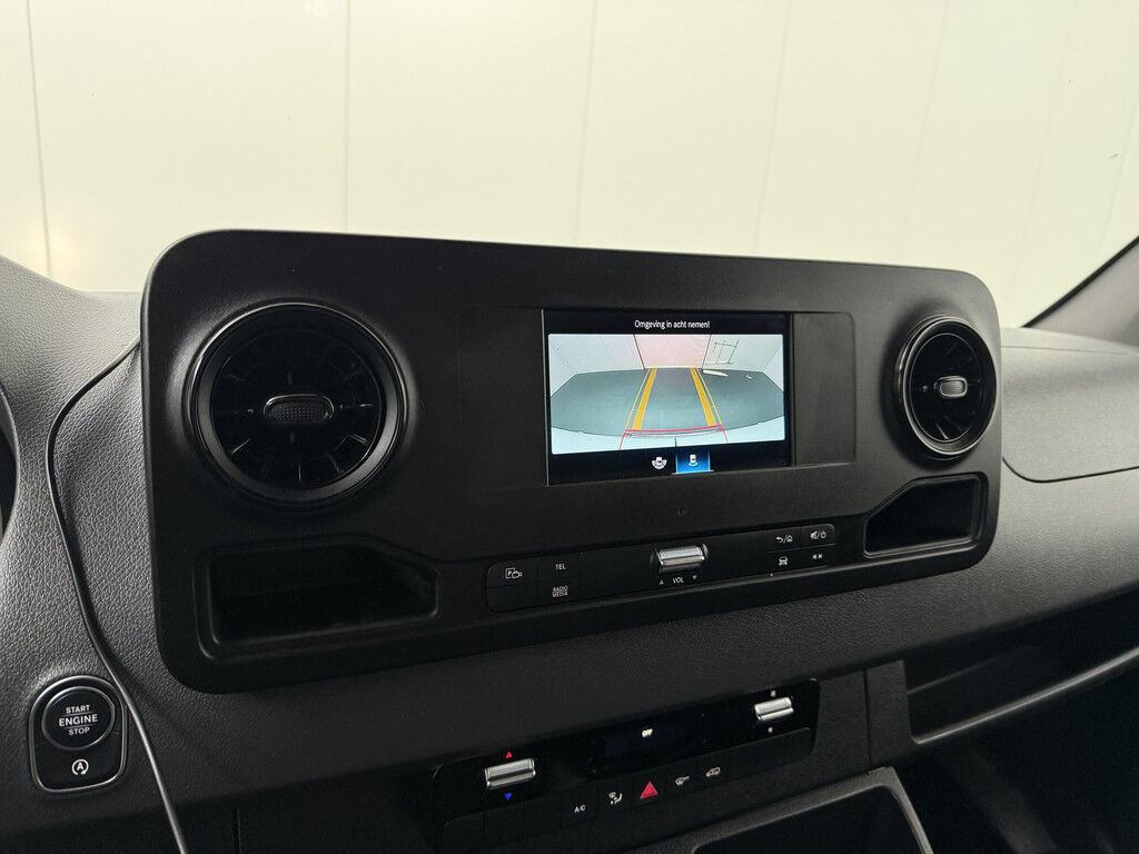 Mercedes-Benz Sprinter L3H2 Maxi | Multimedia