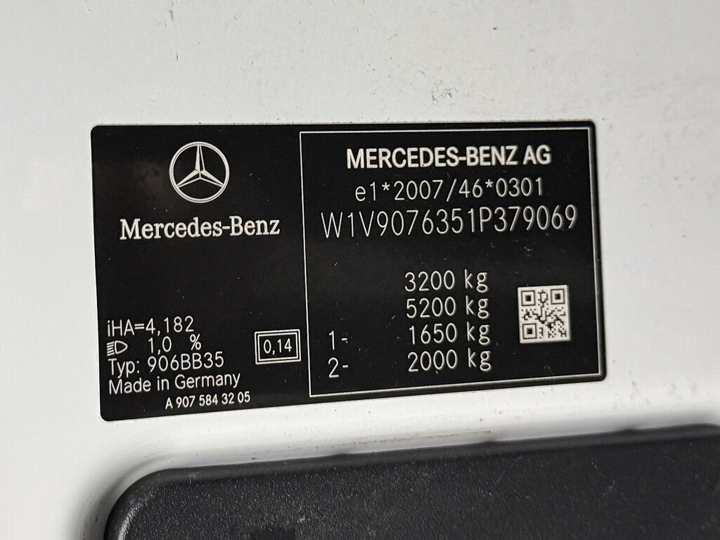 Mercedes-Benz Sprinter L3H2 Maxi | Multimedia