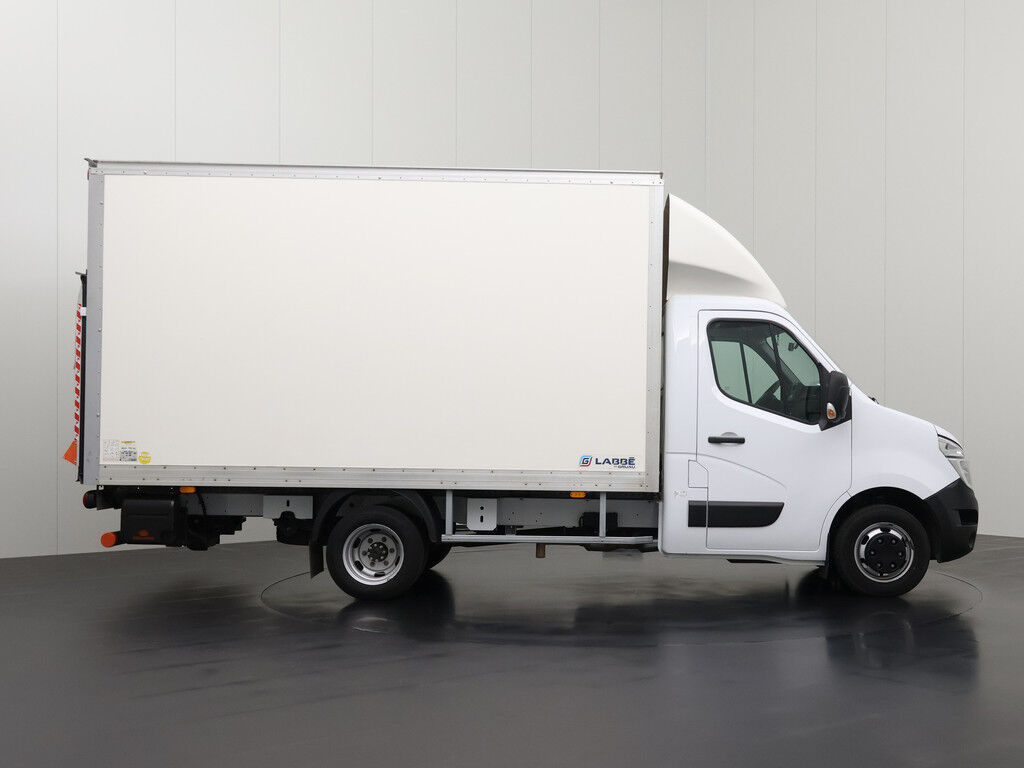 Renault Master 2.3DCI 165PK Dubbellucht Bakwagen+Laadklep