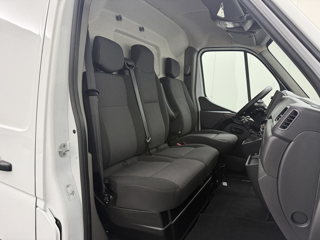 Renault Master 2.3DCi 180PK L3H2 Maxi | Multimedia | Trekhaak