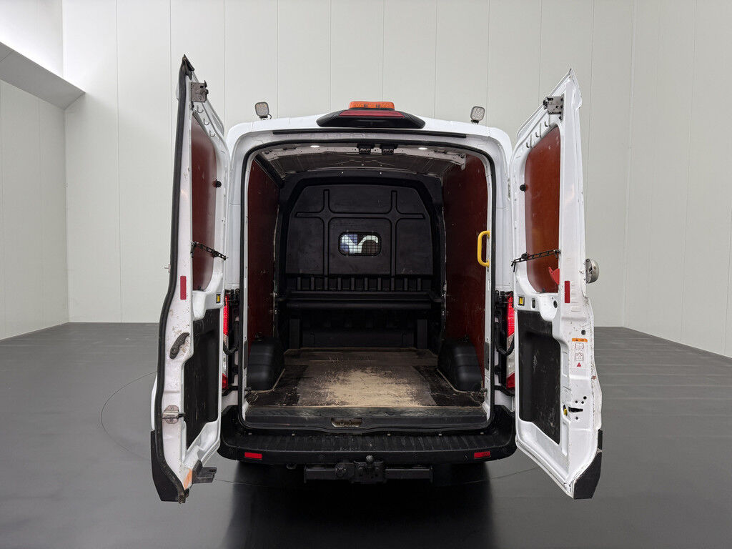 Ford Transit 2.0TDCI 130PK Automaat L3H2 Dubbele Cabine | 7-Persoons