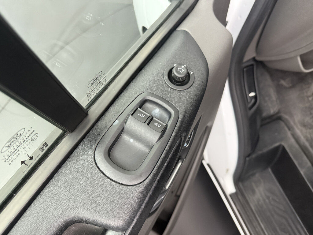 Ford Transit Custom 2.0TDCi Lang Dubbele Cabine Sport