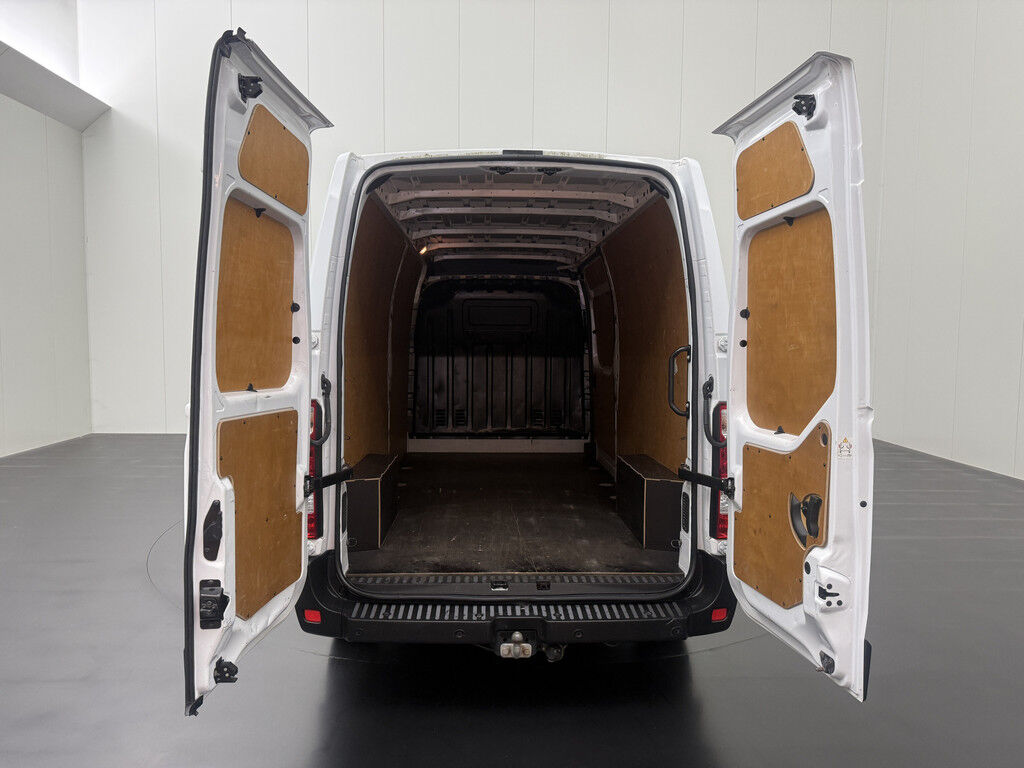 Renault Master 2.3DCi 180PK L3H2 Maxi | Navigatie | Camera | Multimedia