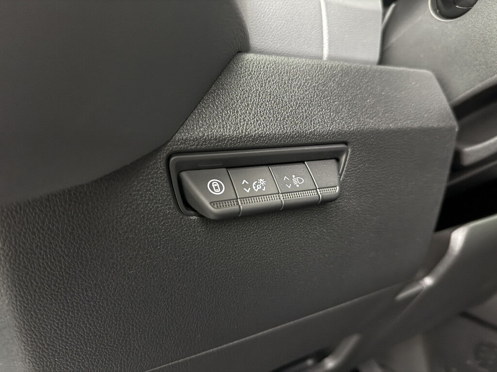 Renault Master E-Tech 87Kwh L3H2 | Zeer Compleet !! | Direct Rijden !!! | 2300Kg Trekhaak