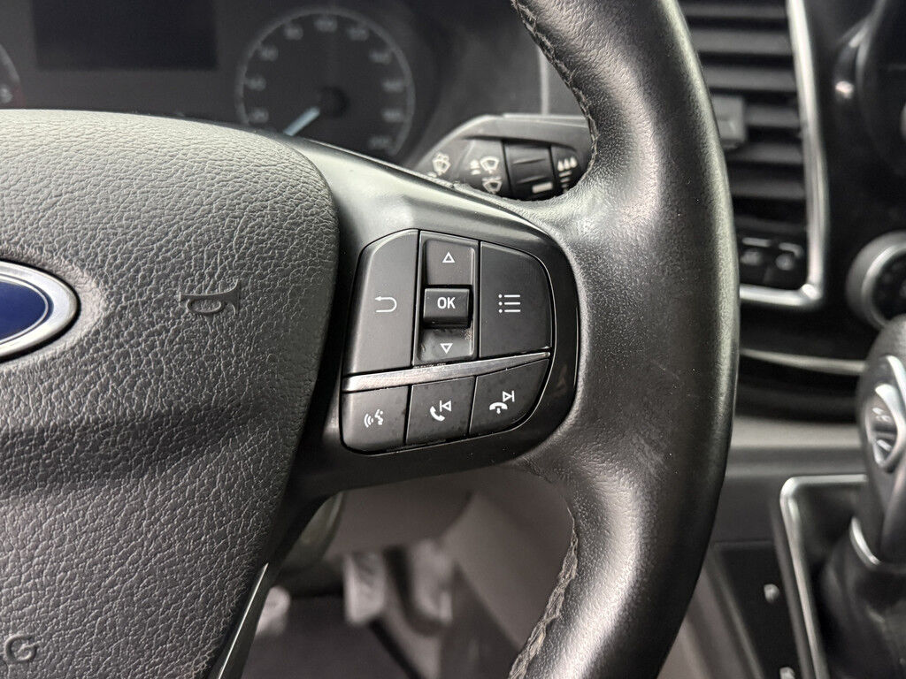 Ford Transit Custom 2.0TDCI Automaat Lang Limited | Imperiaal | trekhaak