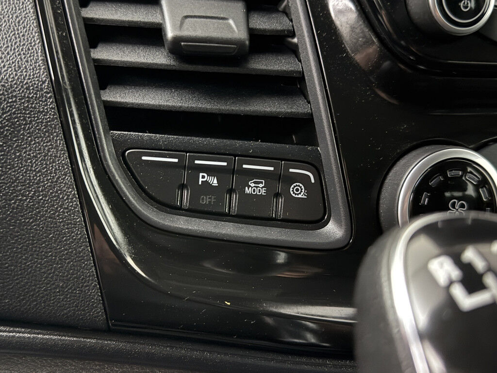 Ford Transit Custom 2.0TDCi 130PK Lang Dubbele Cabine | 6-Persoons