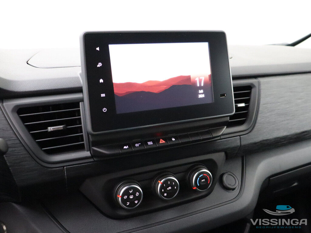 Renault Trafic T30 L2H1 150 pk Automaat