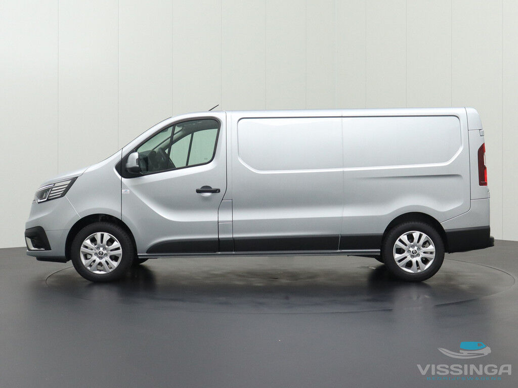 Renault Trafic T30 L2H1 150 pk Automaat