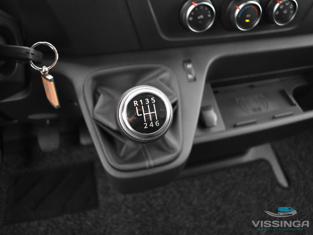 Renault Master T35 2.3 dCi L2H2 180 pk Twin-Turbo