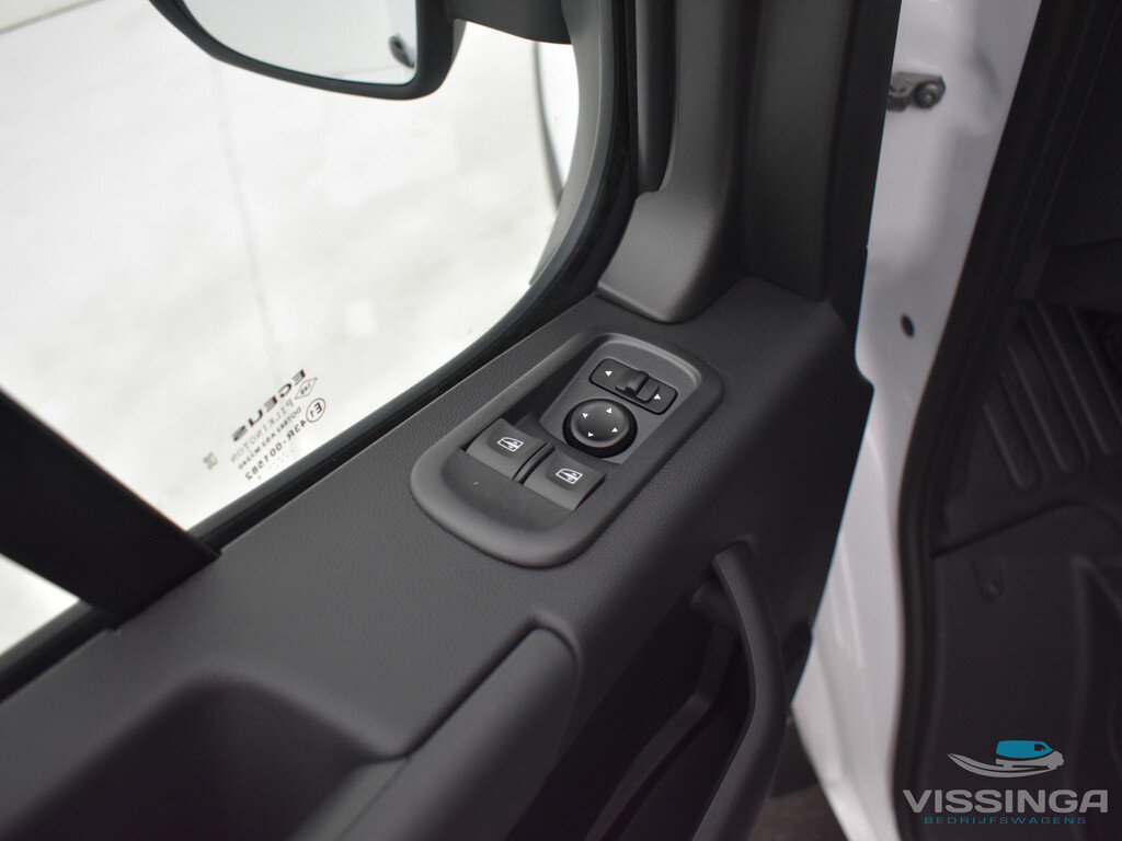 Renault Master T35 2.3 dCi L2H2 180 pk Twin-Turbo