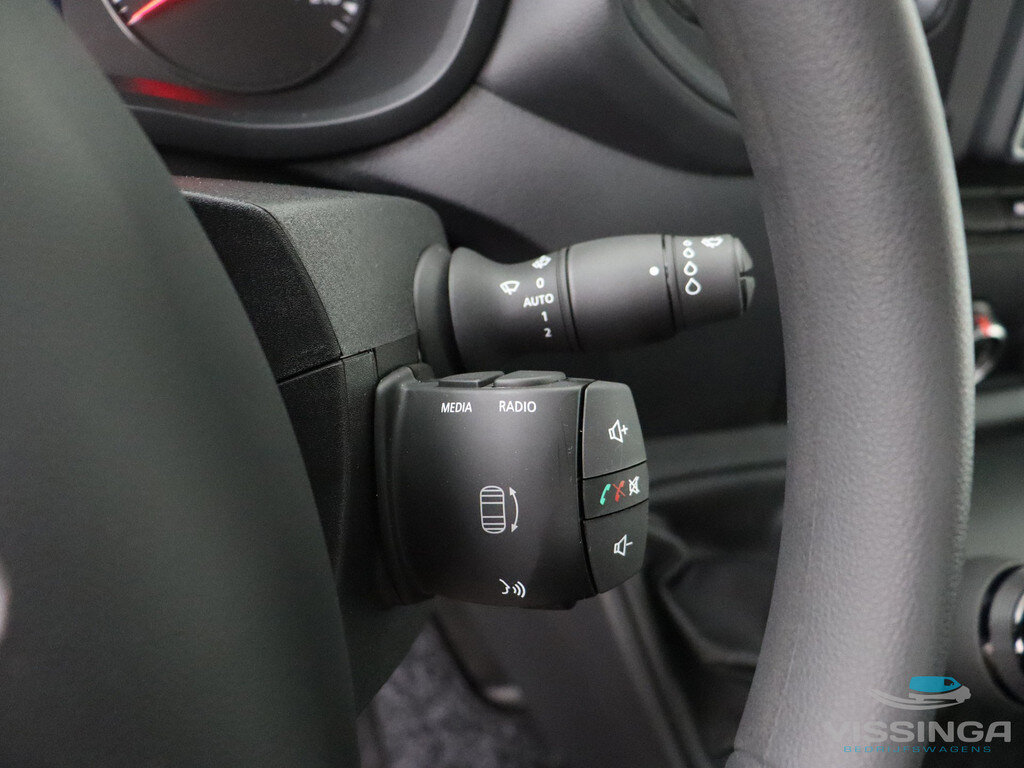 Renault Master FWD T35 2.3 dCi 145 pk Pick-Up