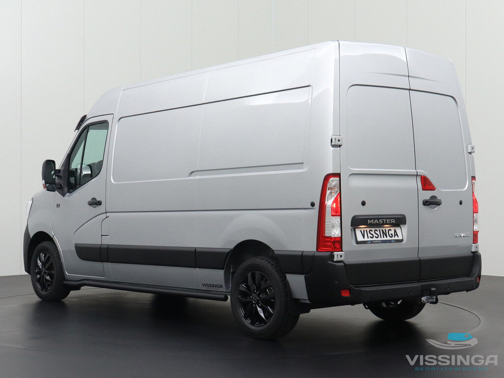 Renault Master T35 2.3 dCi L2H2 150 pk S-Edition