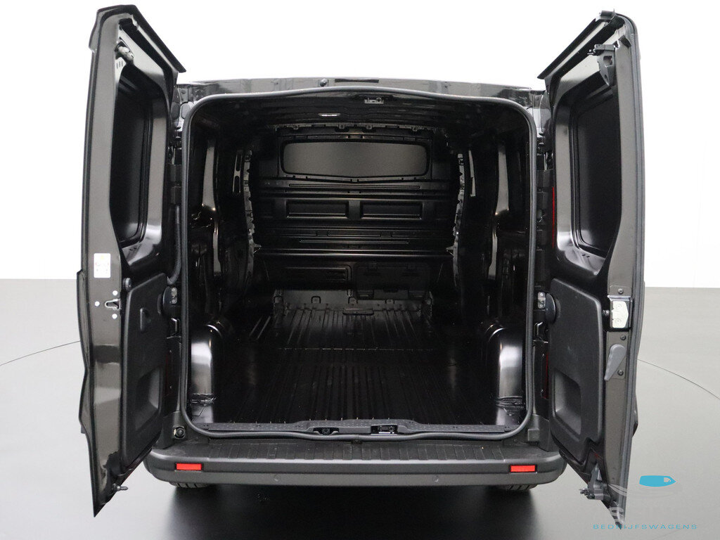 Renault Trafic T30 2.0 Blue dCi 130 pk L2H1 Advance