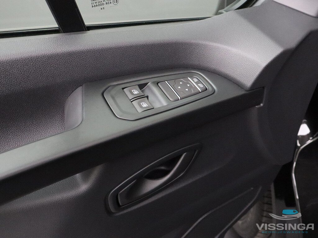 Renault Trafic T30 2.0 Blue dCi 130 pk L2H1 Advance