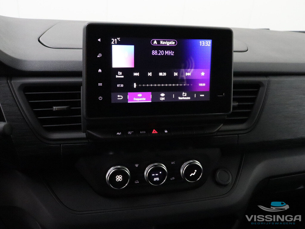 Renault Trafic T30 2.0 Blue dCi 130 pk L2H1 Advance