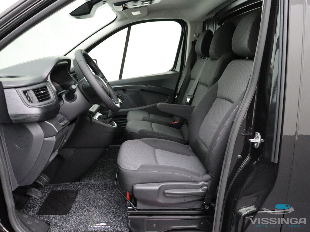 Renault Trafic T30 2.0 Blue dCi 130 pk L2H1 Advance