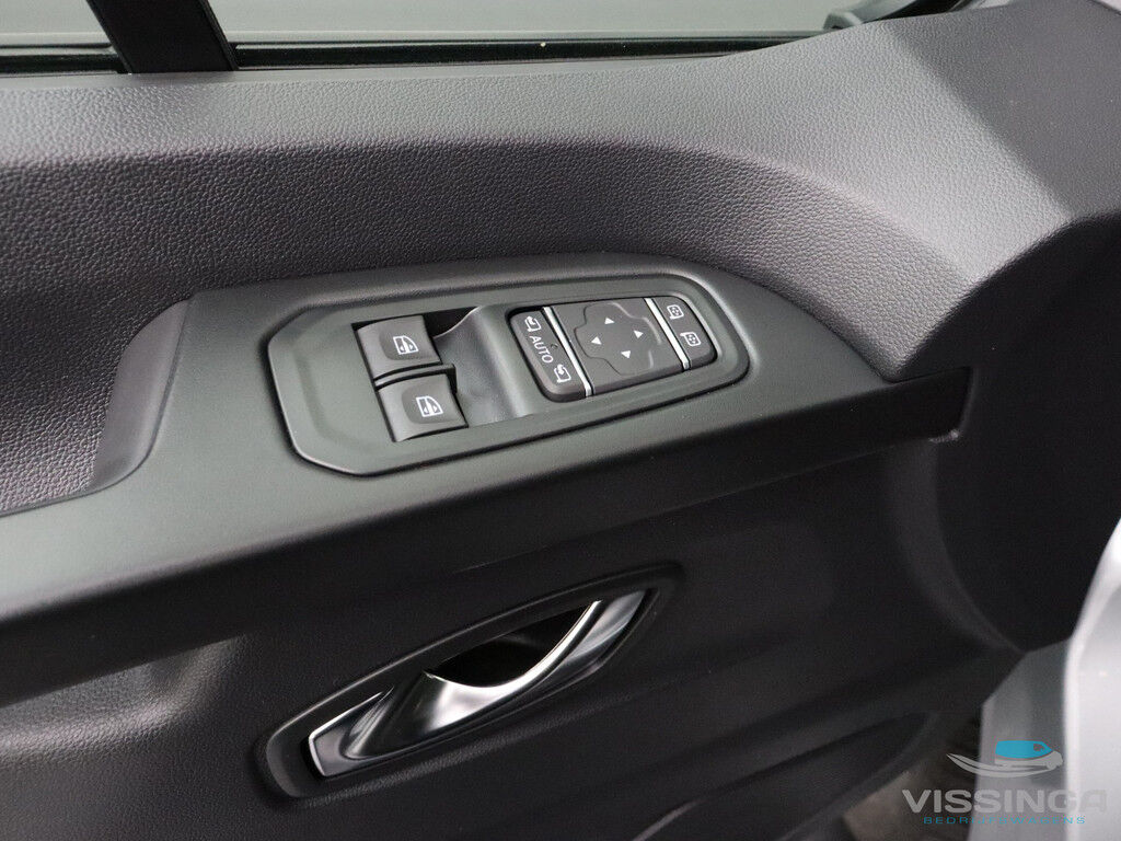 Renault Trafic L2H1 170 pk Automaat Dubbel Cabine Extra Luxe Zilver