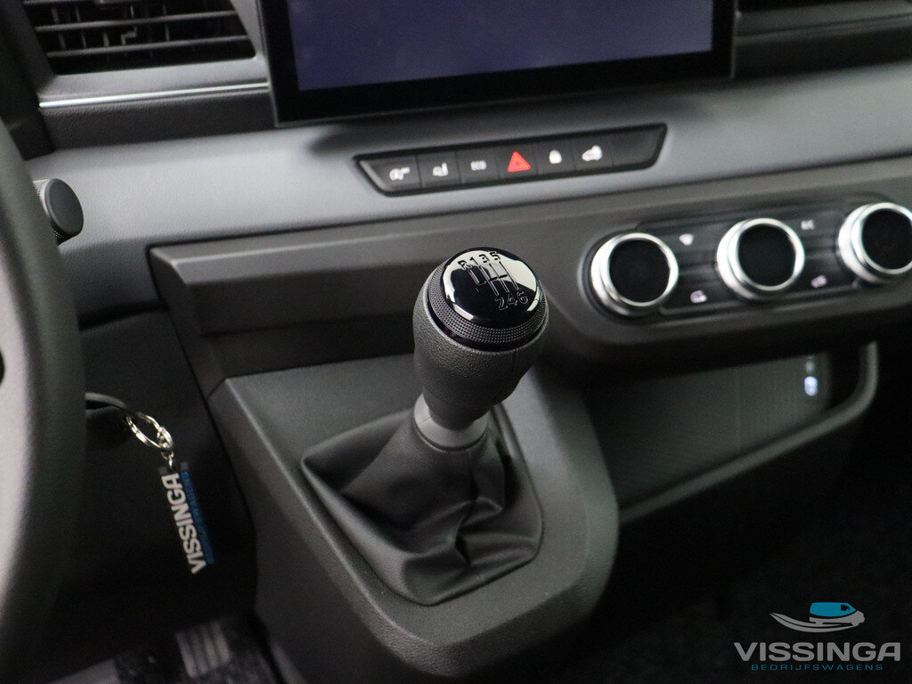 Renault Master T35 2.0 dCi L2H2 150 pk Advance