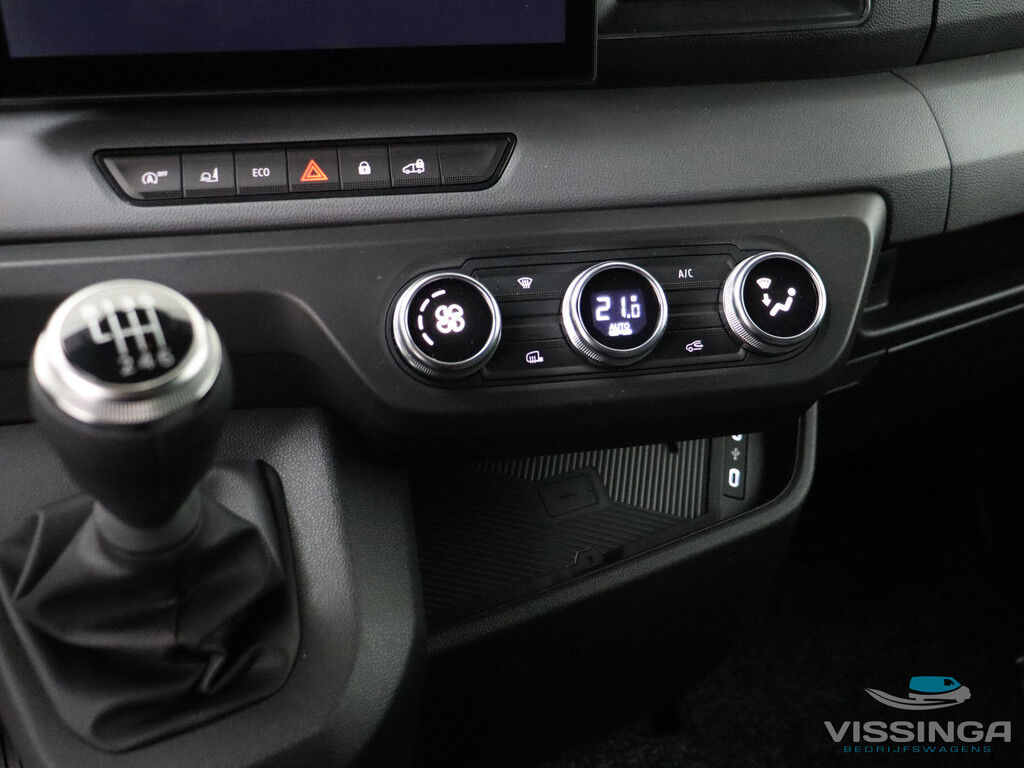 Renault Master L2H2 170 pk Extra luxe G-Edition (grijs)