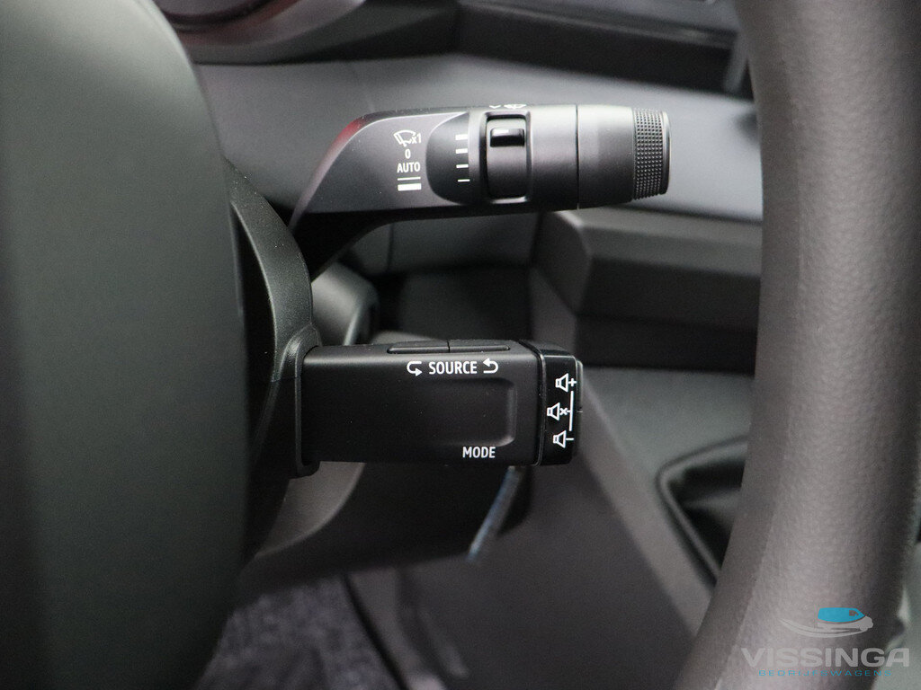 Renault Master L3H2 170 pk Extra luxe B-Edition (zwart)