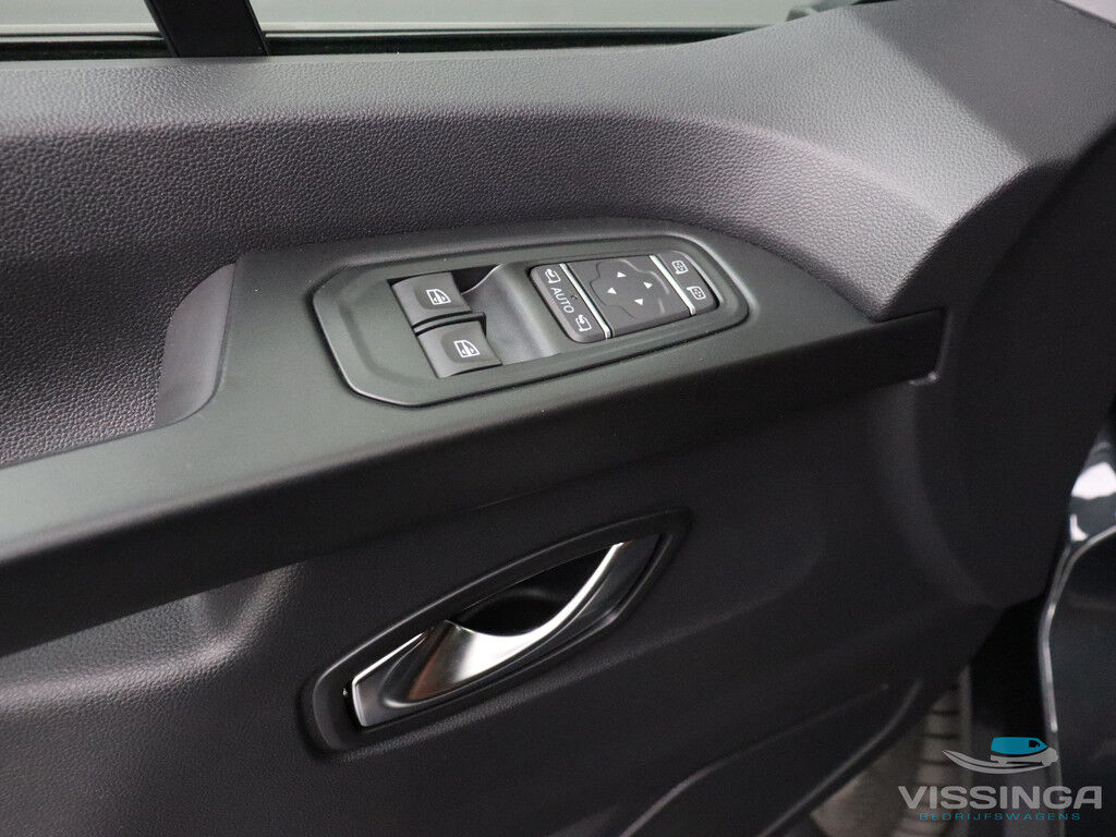 Renault Trafic L2H1 170 pk Vissinga Special Leder interieur