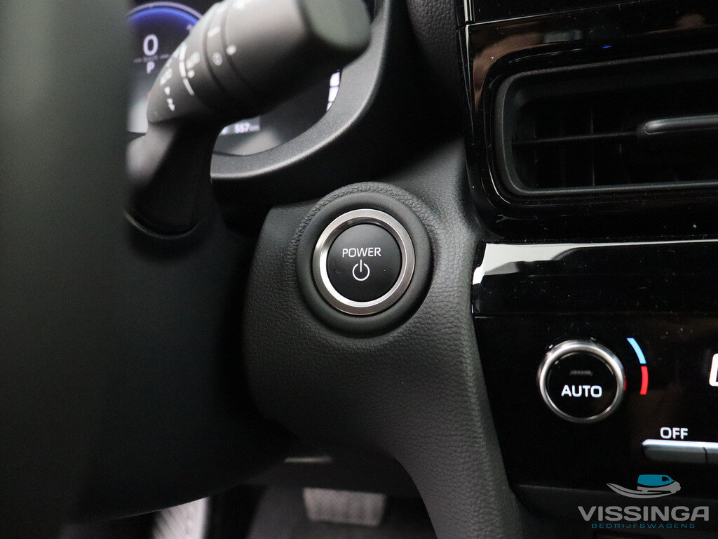 Toyota Yaris Cross 1.5 Hybrid 130 VVT-i Teamplayer