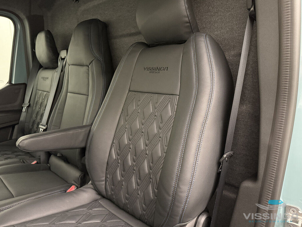 Renault Master L3H2 170 pk Extra luxe B-Edition (groen)