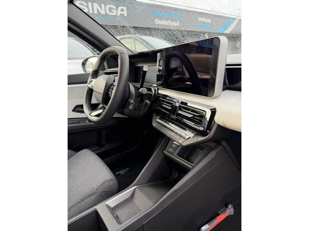 Renault 4 E-Tech Evolution Comfort Range Van