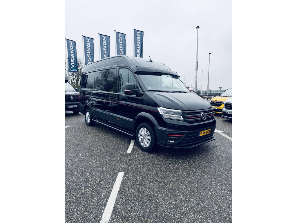 Volkswagen Crafter 35 2.0 TDI L3H3 Exclusive Massage / LED / Leder