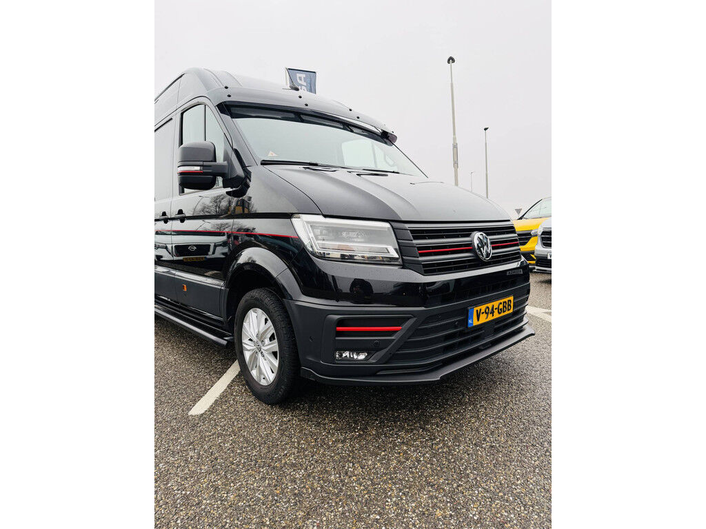 Volkswagen Crafter 35 2.0 TDI L3H3 Exclusive Massage / LED / Leder