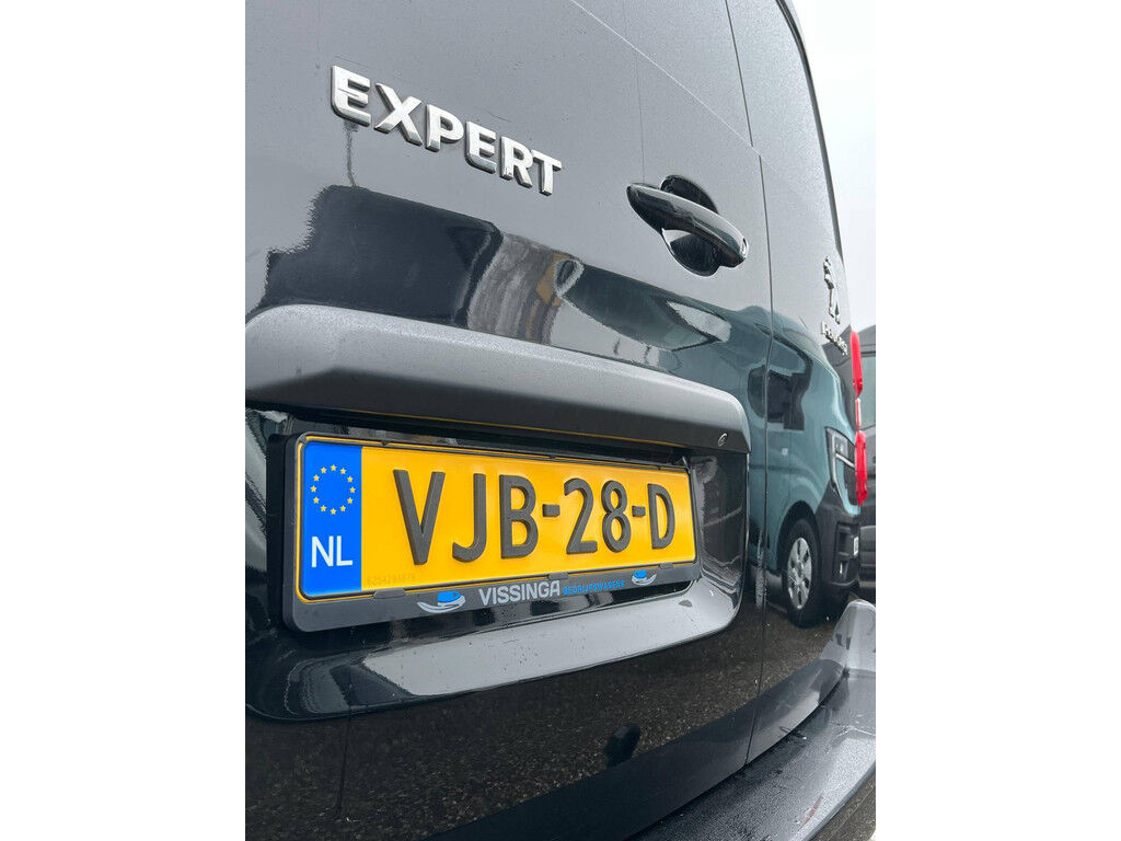 Peugeot Expert 2.0 BlueHDI 180 pk Automaat / Navi / trekhaak