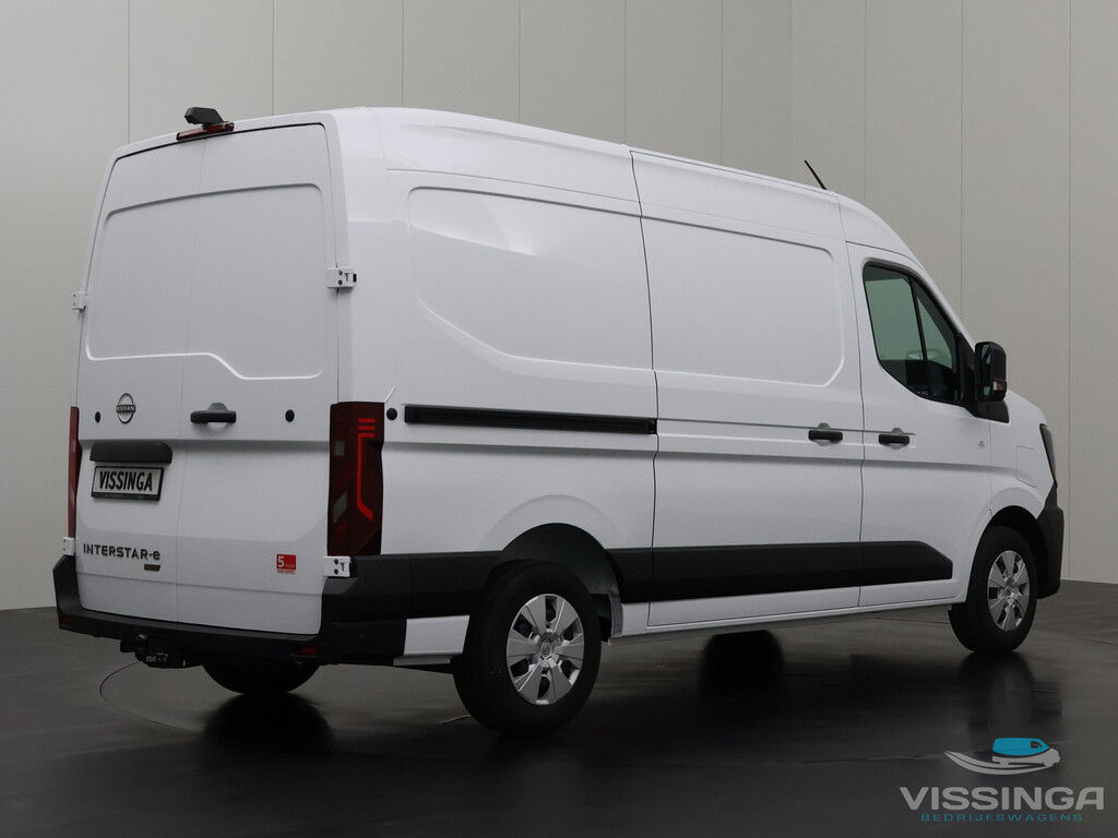 Nissan Interstar-e L2H2 Limited 87 kWh