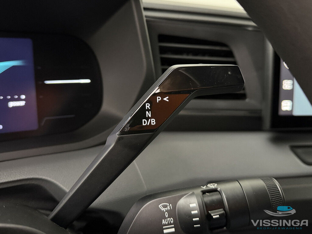 Nissan Interstar-e L2H2 Limited 87 kWh